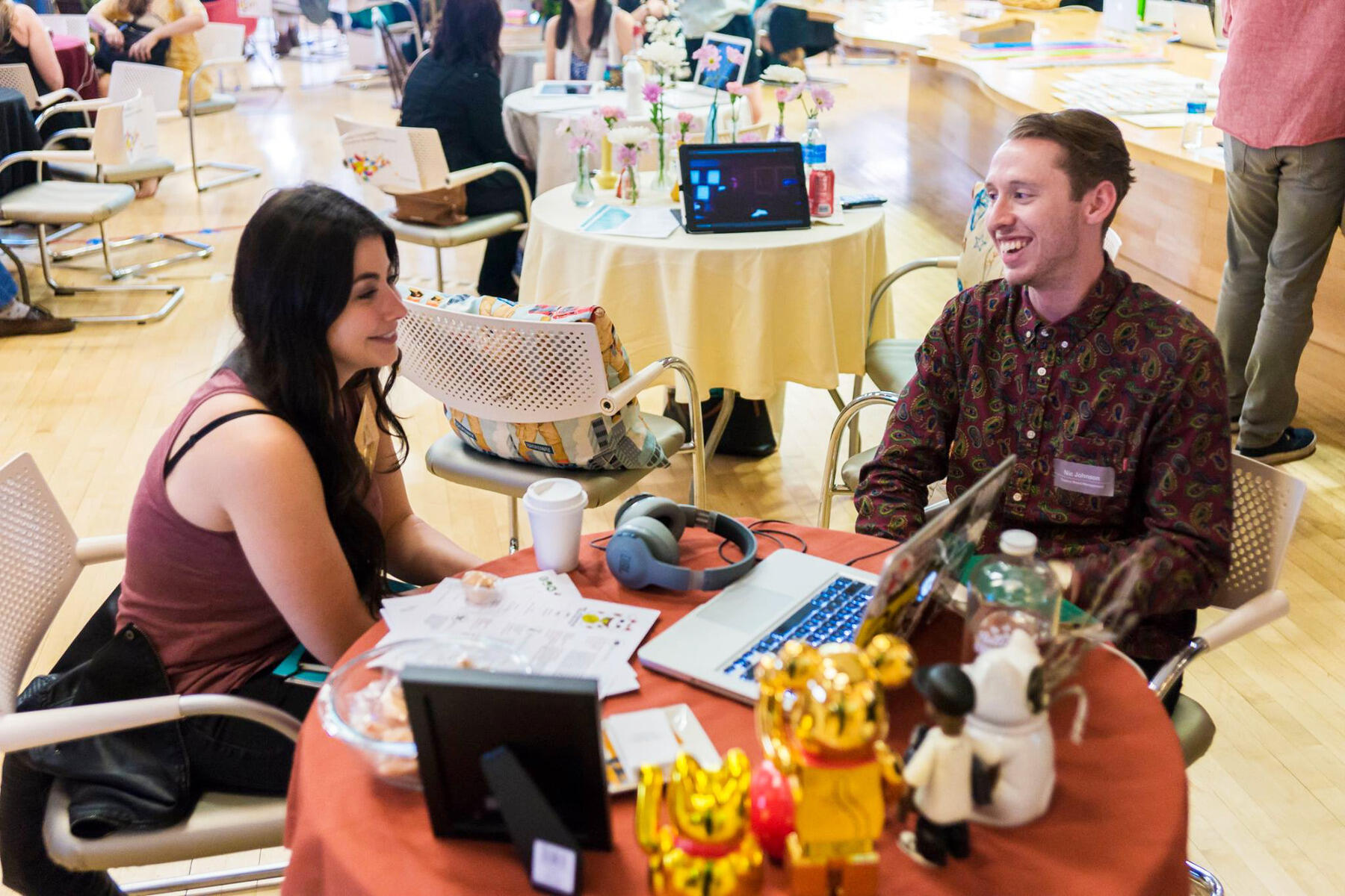 Nic Johnson (right), a VCU Brandcenter student, speaks with a recruiter at the reverse career fair.