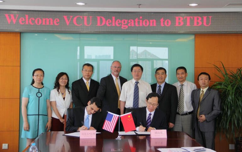 In summer 2014, VCU President Michael Rao and President Tan Xiangyong of Beijing Technology and Business University signed an agreement that will enhance relations between the two institutions.