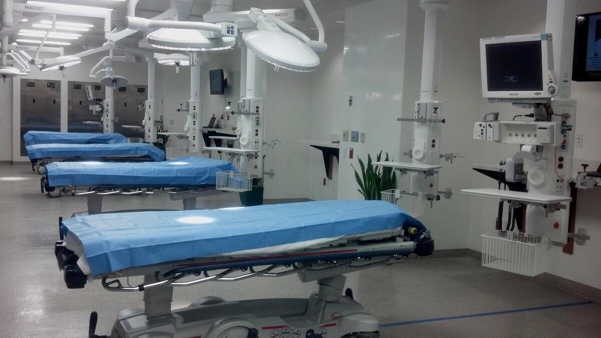 The VCU Advanced Trauma Resuscitation Room is uniquely designed to handle mass trauma events such as those caused by natural disasters, large-scale accidents and terrorist attacks. Photos courtesy of University Relations.
