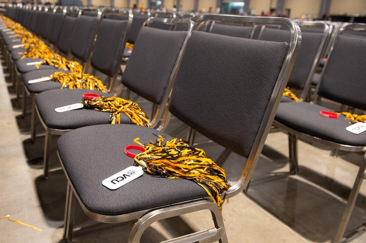 Chairs with pom poms and plastic bracelets
