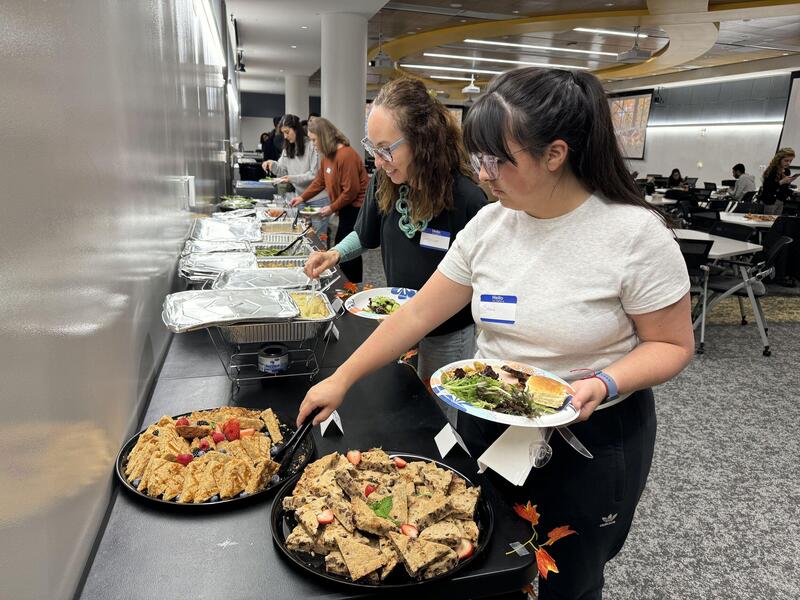 From turkey and stuffing to mashed potatoes and green beans, international students and scholars – joined by some peers from the United States – sampled holiday classics. (Photo by Amelia Heymann)