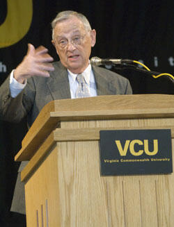 VCU President Eugene P. Trani, Ph.D., gives the keynote address for the 2006 VCU walk-a-thon.

Photos by Jennifer Watson, VCU Creative Services