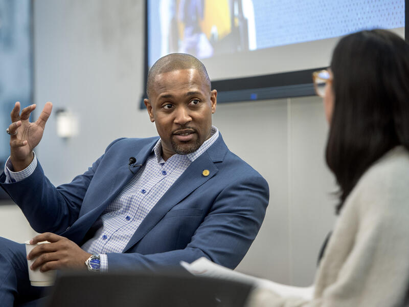 During a visit to campus, VCU alum Aaron Gilchrist, White House correspondent for NBC Universal, detailed the rewarding, unpredictable work of being a journalist. (Kevin Morley, Enterprise Marketing and Communications)
