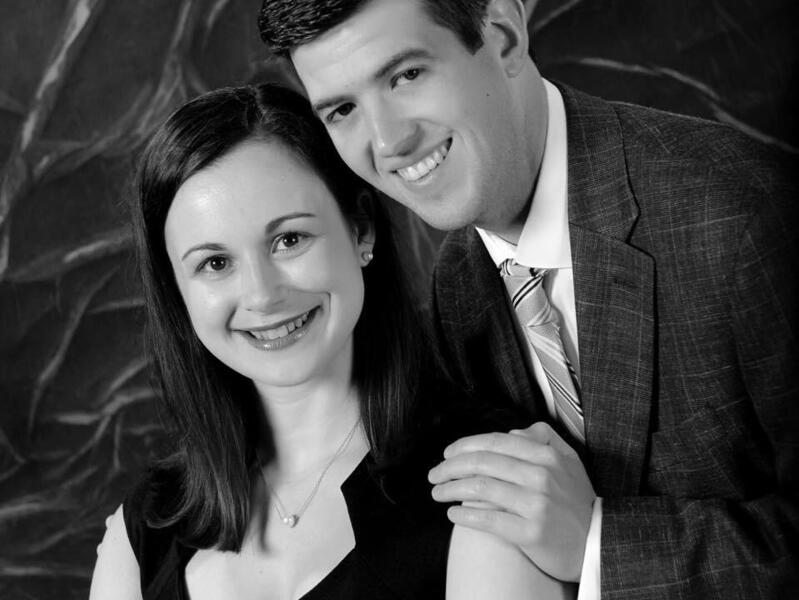 Lesley and Andrew Maggard met during their School of Pharmacy orientation and became friends as they were placed in various group projects together. A first date at the Galen Society dinner a few years later helped cement their relationship. (Courtesy photo)