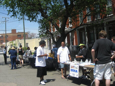 A number of VCU-related and community groups set up displays in the neighborhood to offer health, housing and safety information. Photo provided by Ronald Brown, program coordinator, Carver-VCU Partnership.