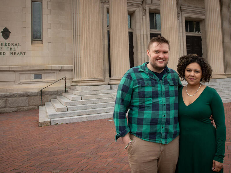 Jacob Helt and Kimberley Neal-Helt caught each other’s eye at the Cathedral of the Sacred Heart on VCU’s Monroe Park Campus. (Tom Kojcsich, Enterprise Marketing and Communications)