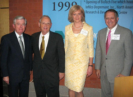 Members of the university community and representatives from businesses affiliated with the Virginia BioTechnology Research Park gathered for Virginia Commonwealth University Tech Transfer’s Second Annual Reception celebrating “Invented at VCU.” The event was held to celebrate and thank the university’s close partners at the research park. Event speakers were, from left, Robert T. Skunda, president and CEO of the research park; VCU President Eugene P. Trani, Ph.D.; Ivelina S. Metcheva, Ph.D., director of the Office of Technology Transfer; and Francis L. Macrina, Ph.D., vice president for research. “Congratulations to all of you. I very much look forward to your continued success as inventors and our continued success as the people who bring your inventions to the market,” Trani said. During the event, Trani also awarded the first ever VCU Distinguished Inventor Award for 2007 to Billy R. Martin, Ph.D., chairman of the Department of Pharmacology and Toxicology. Photos by Leila Ugincius, University News Services