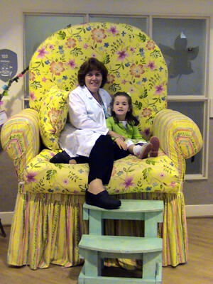 Neonatal Intensive Care Unit Nurse Manager Sharon Cone and her daughter Annelise have some fun at the VCU Health System’s on-site child care program before Cone reports to work. Photo by Kristy Abato, VCU Health System
