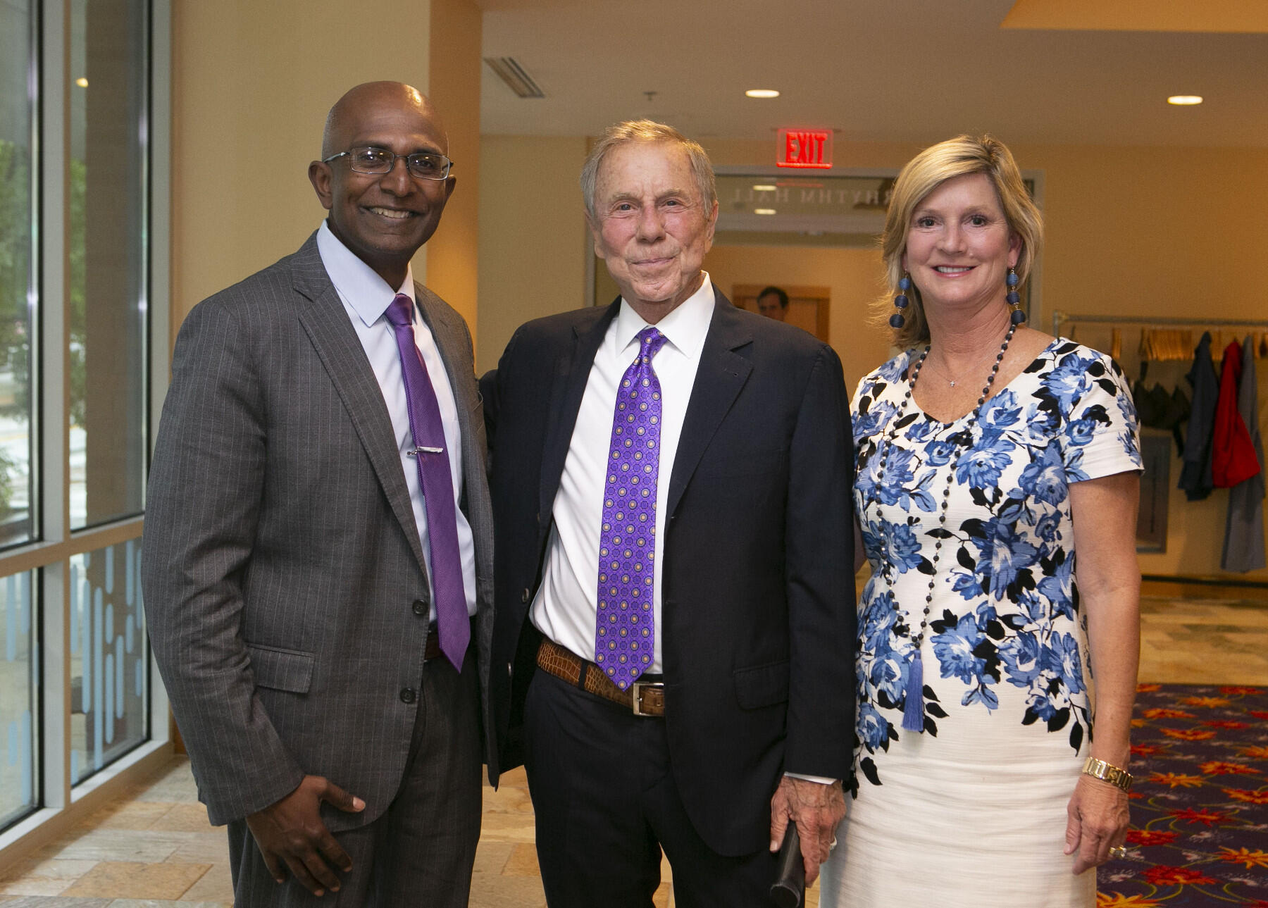 From left: Vigneshwar Kasirajan, M.D., chair of the VCU Department of Surgery; Christine and David Cottrell. (Courtesy photo)