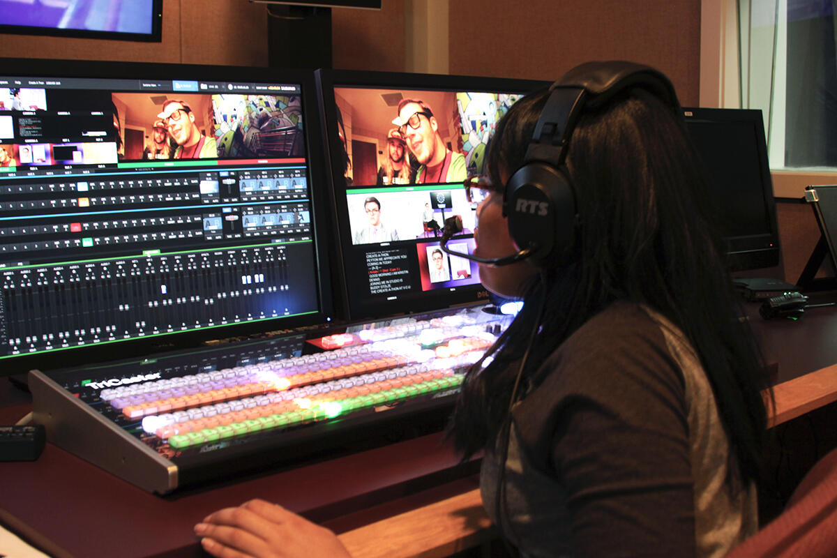Robin Richardson, a senior broadcast journalism major, directs livestreamed coverage that aired throughout the 24-hour CreateAthon. 